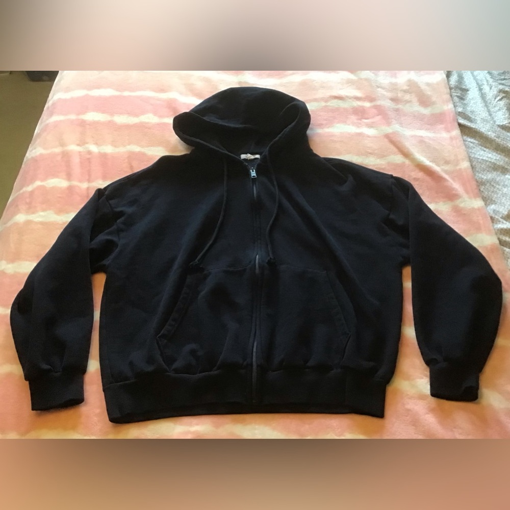 ✨✨ Navy Blue Zip-Up Hoodie✨✨